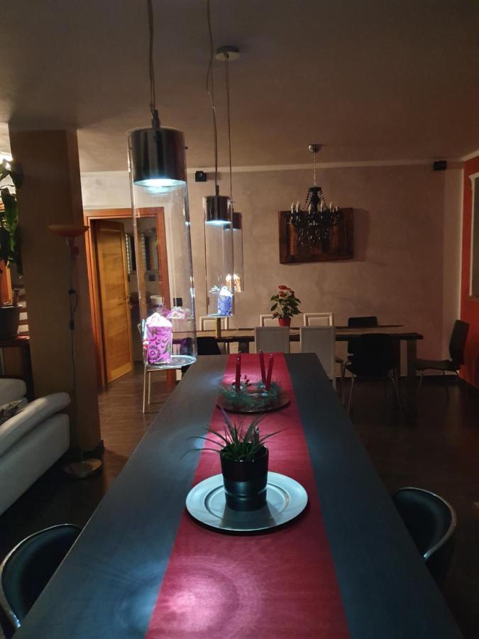 Villa La Tour 누스 외부 사진